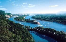 เมืองตูเจียงเยี่ยน